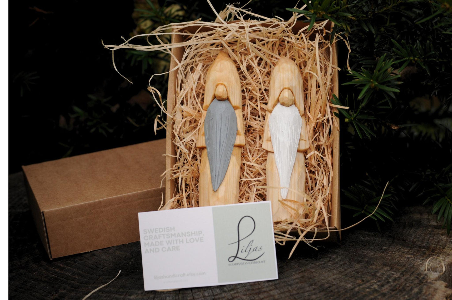 Hand-Carved Swedish Santa – 13 cm – With Certificate of Authenticity