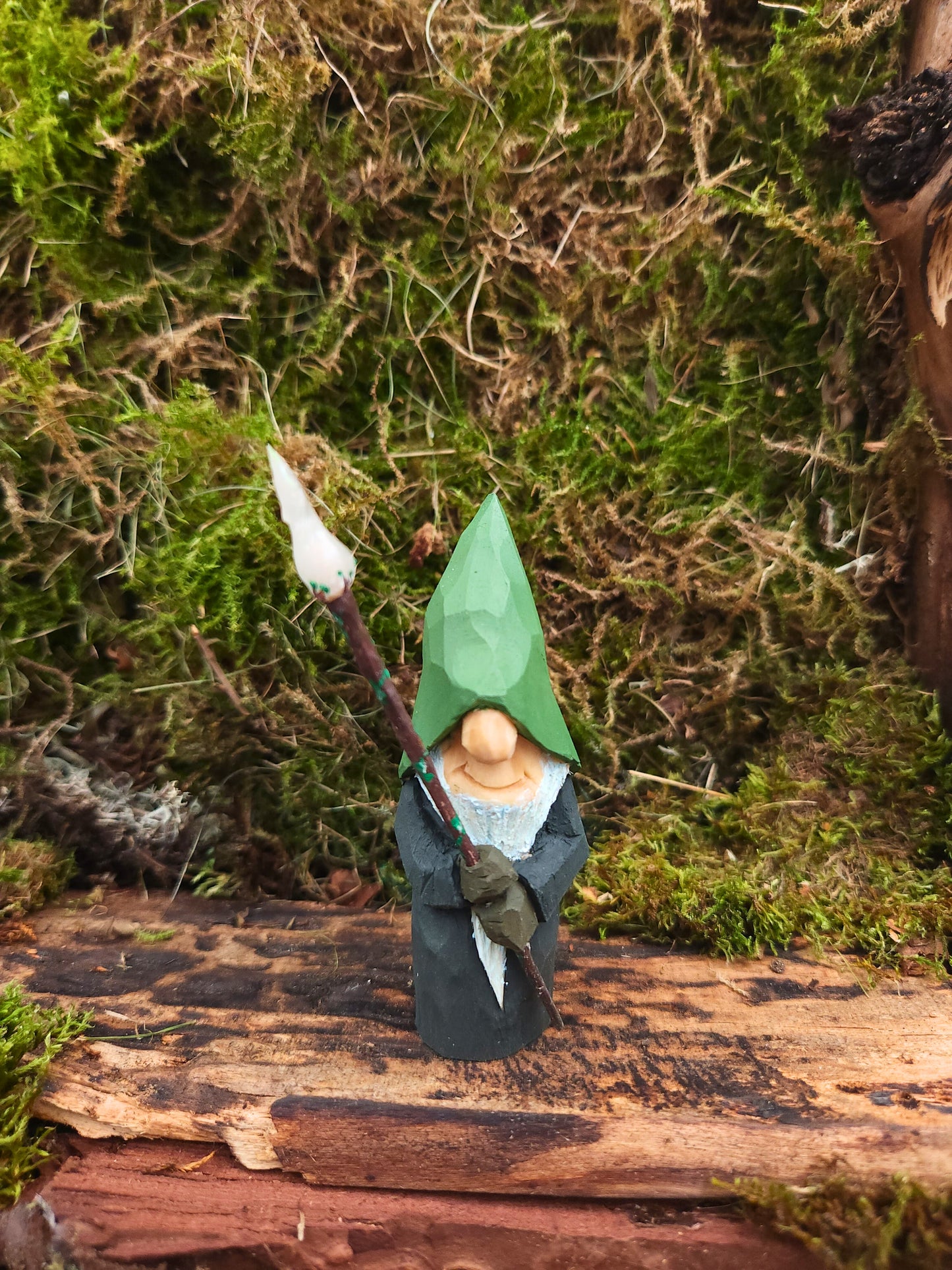 Hand-Carved Wizard Nisse – Magical Glow Staff (78)