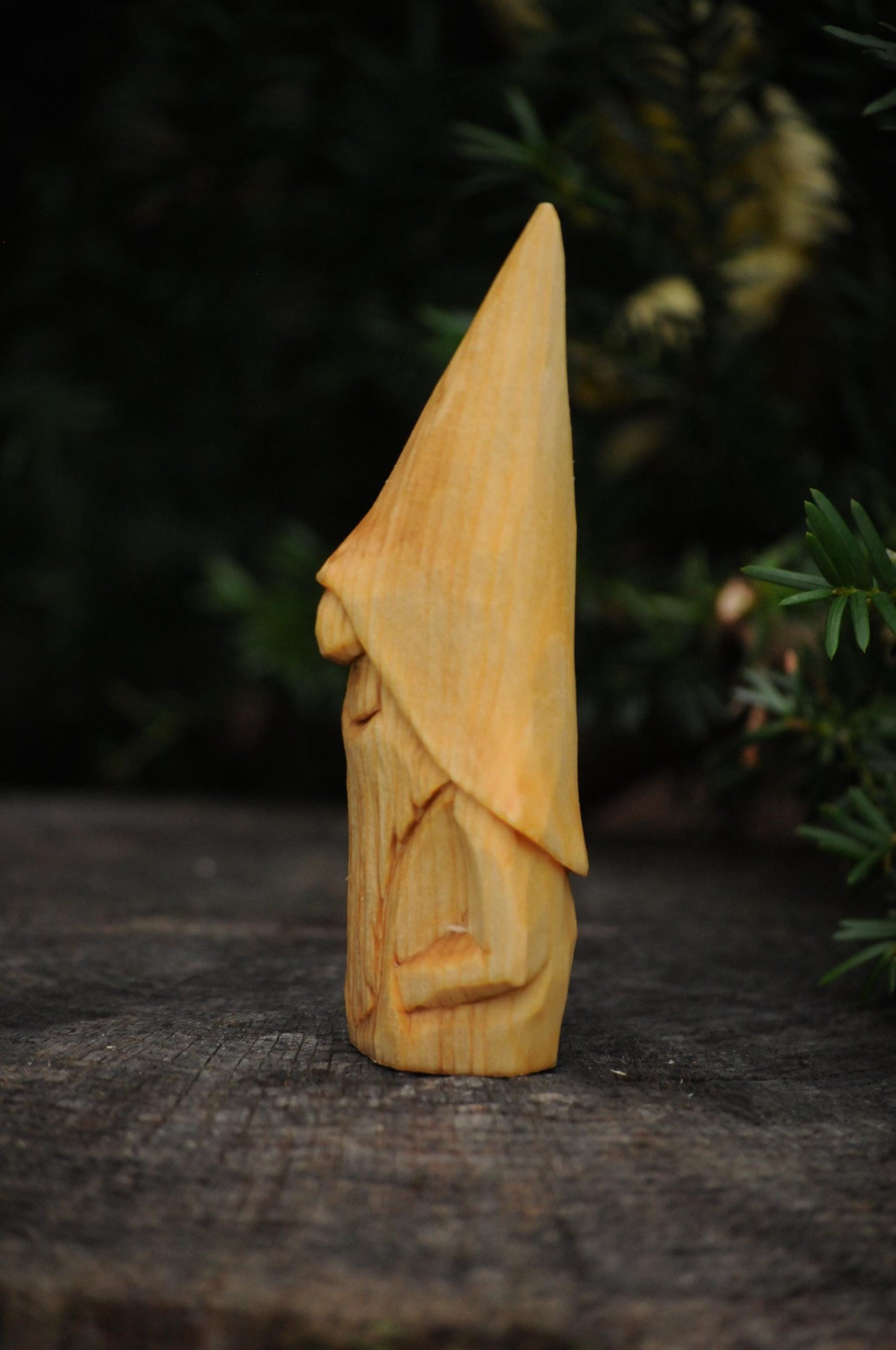 Hand-Carved Swedish Nisse Gnome – 14 cm – Numbered &amp; Certified Nordic Folk Art