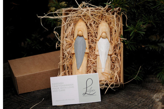 Hand-Carved Swedish Santa – 13 cm – With Certificate of Authenticity