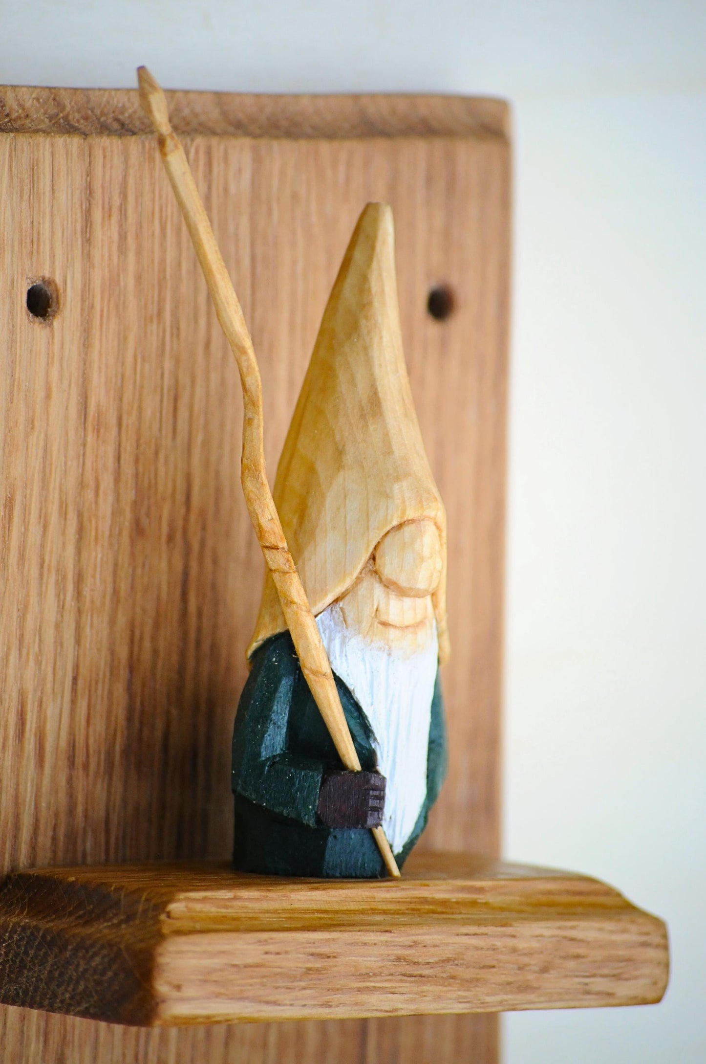 The Key Guardian – Hand-carved Santa with key holder